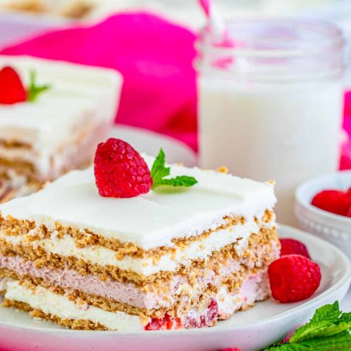 30+ Amazing Icebox Cake Recipes - Chocolate, Fruit & More!