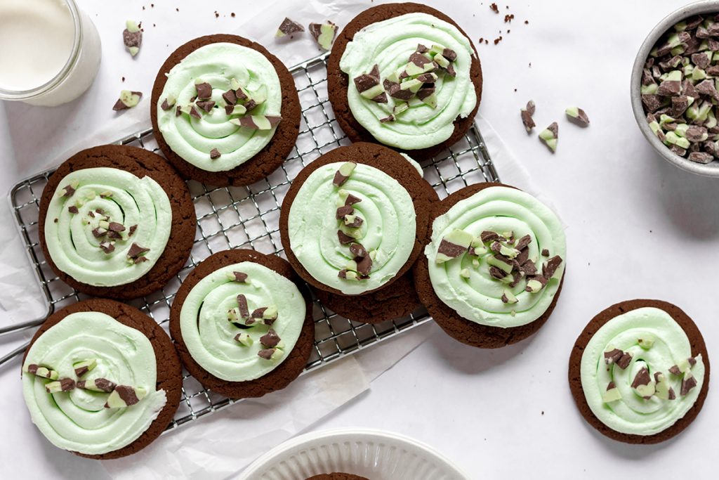 andes mint cookies on a wire rack