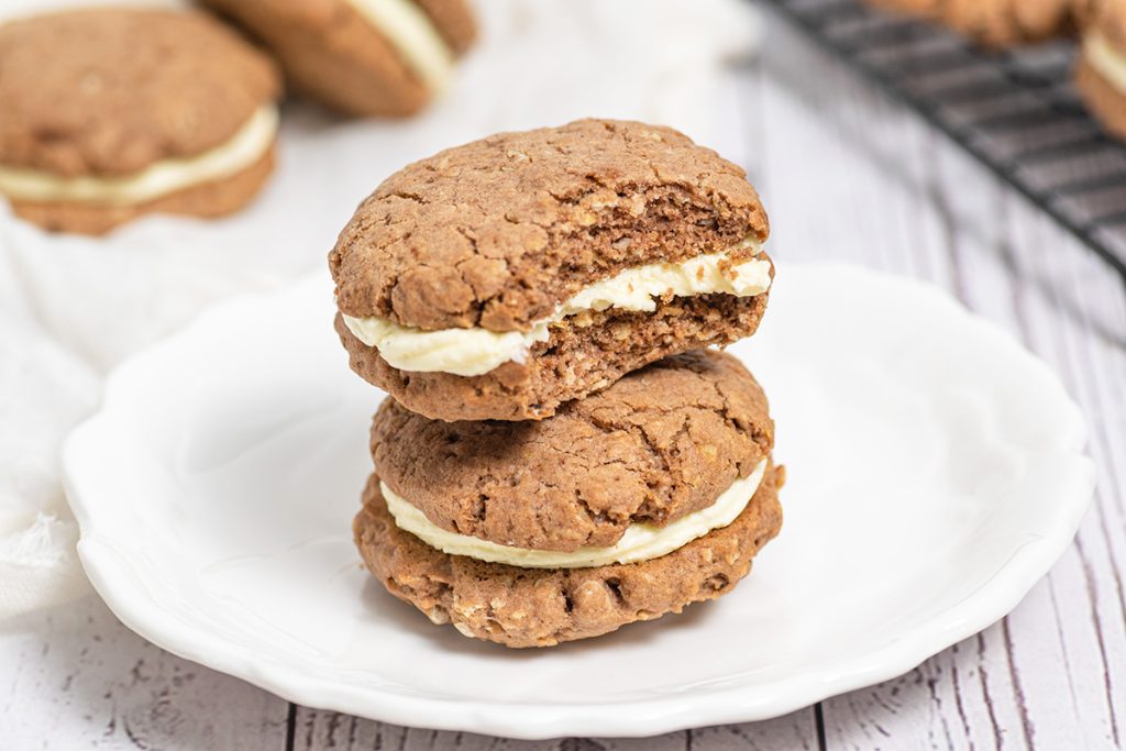 stack of two oatmeal cream pies