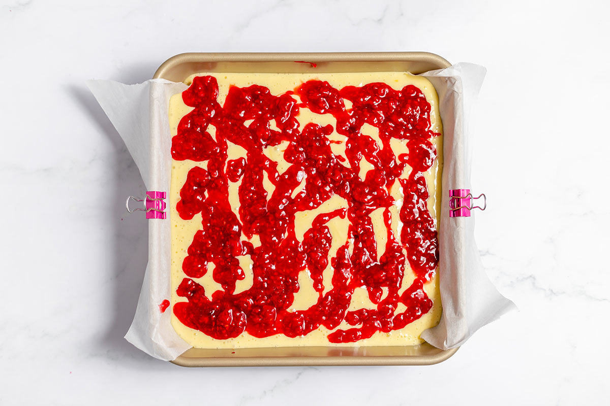 BEST Raspberry Cheesecake Bars Recipe (Creamy, Tangy, Delish)