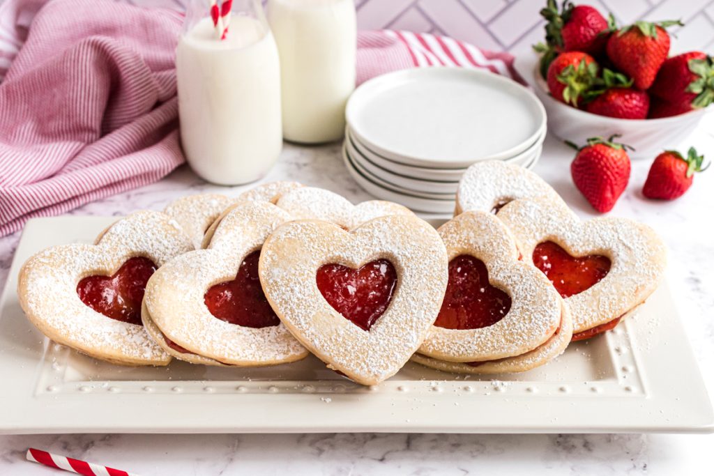 angled shot platter of linzer cookies