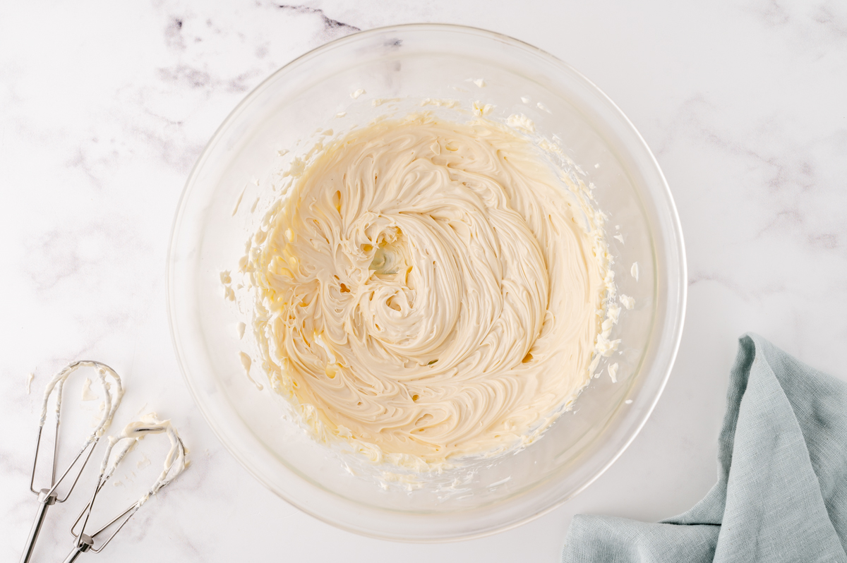 Maple Cream Cheese Frosting Recipe - Savory Experiments