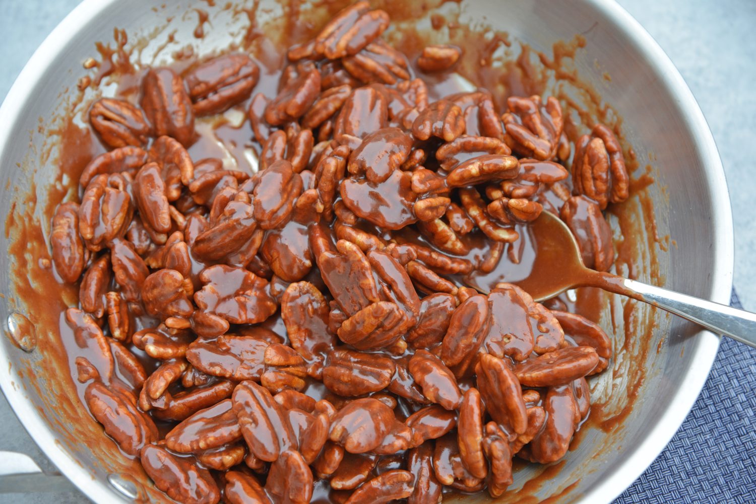 BEST Cream Cheese Pecan Pie Recipe (Creamy and Gooey!)